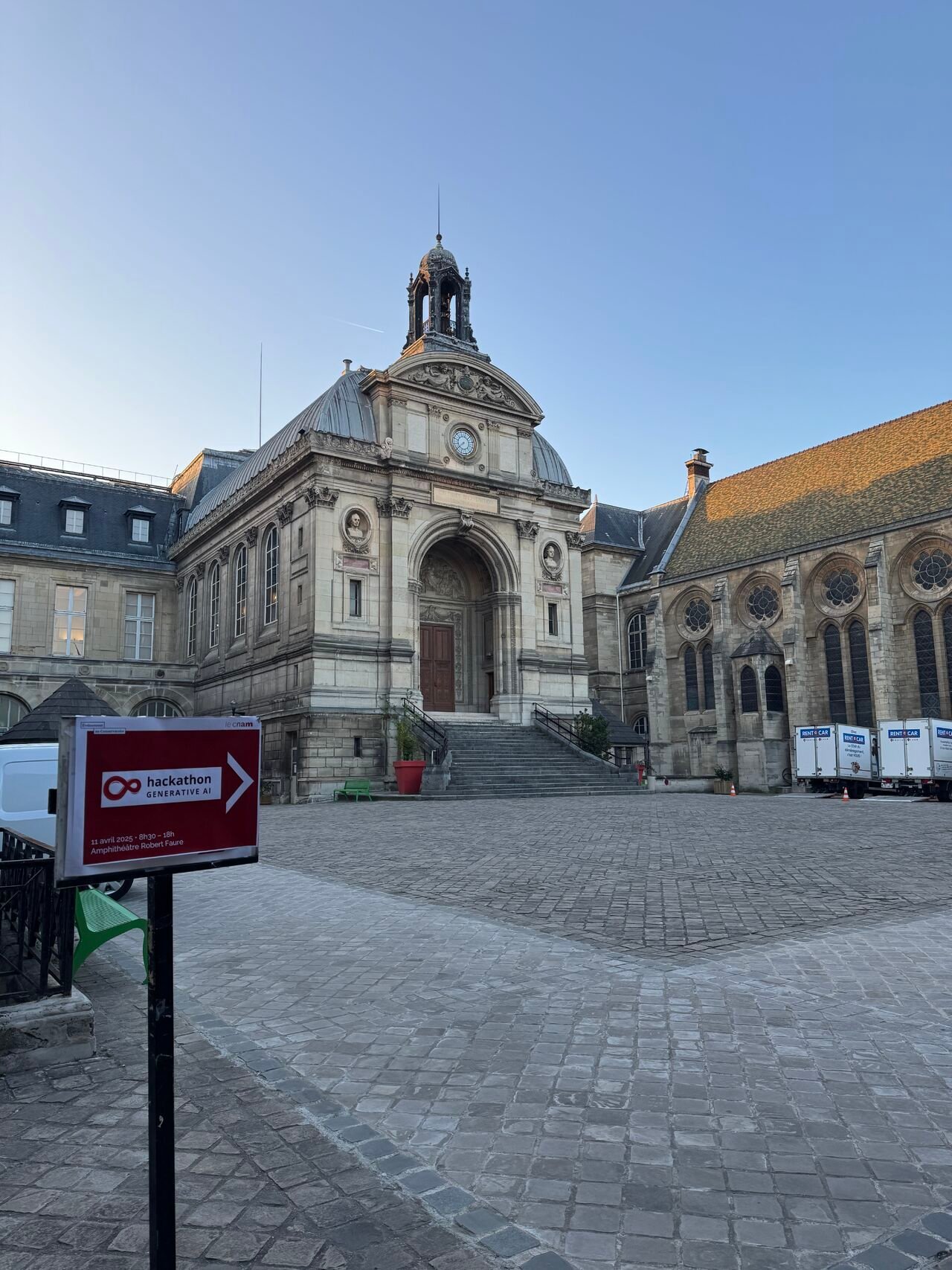 CNAM cour intérieure